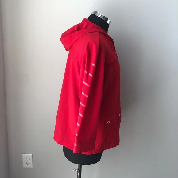 Zenergy Jacket in Red - Picture 3 of 6